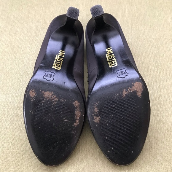 Kenneth Cole Unlisted Black Satin Heels - Picture 4 of 4